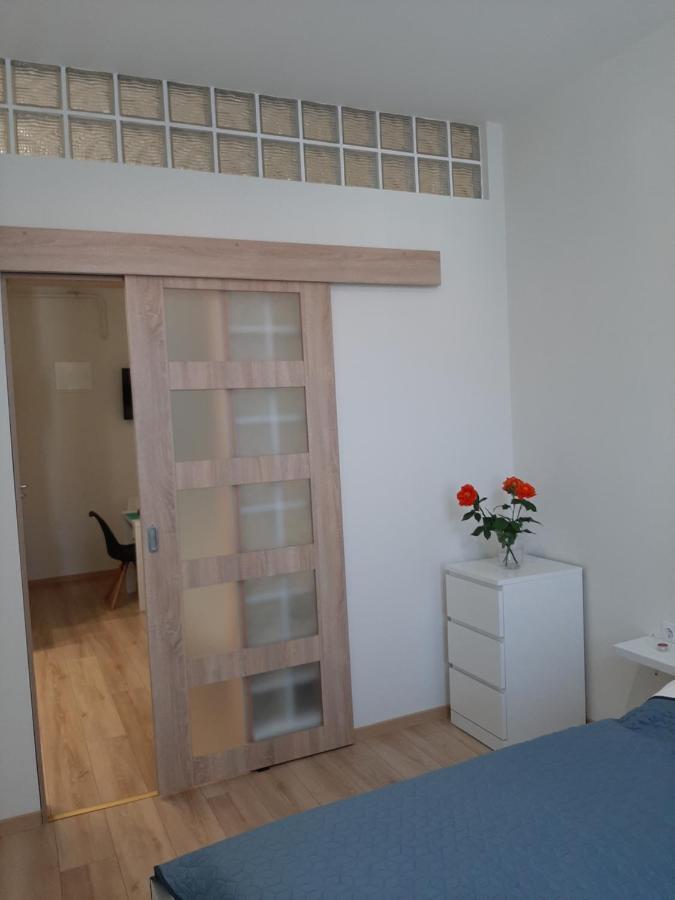 Forras Apartman เอ็กเกอร์ ภายนอก รูปภาพ